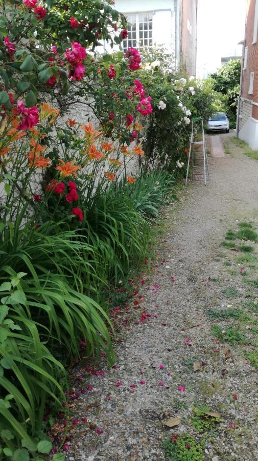 3 Private Rooms Shared Flat In A Villa At Sceaux 600M Rer B Direct To Notre-Dame Exterior foto